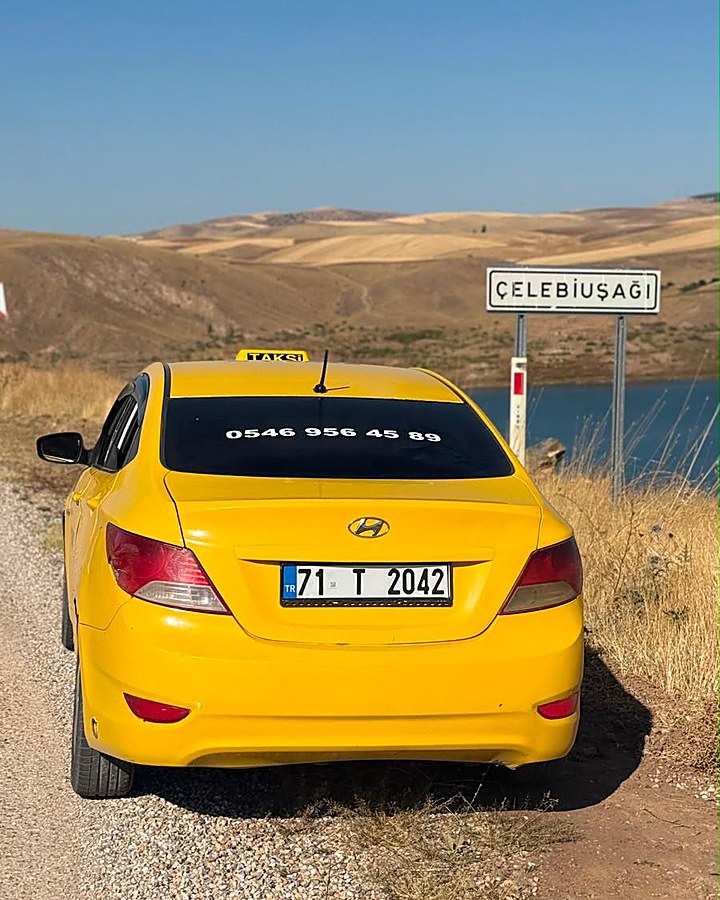 71 T 2042 plakalı sarı taksi, Kırıkkale Çelebiuşağı yolunda